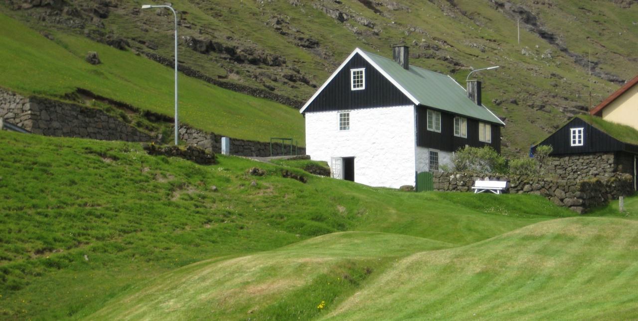 Idyllic House Near River And Ocean Villa Leynar Esterno foto