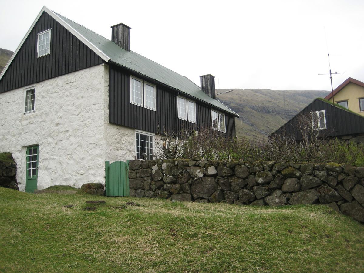 Idyllic House Near River And Ocean Villa Leynar Esterno foto