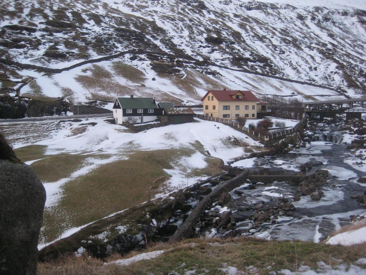 Idyllic House Near River And Ocean Villa Leynar Esterno foto